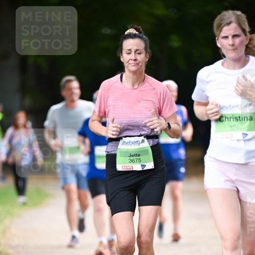31.08.2025 - 21. Blankeneser Heldenlauf Dr. Thomas Lammeyer http://msf.ph/oto/8636736 31.08.2025 10:45:17 Laufen 3675, 3297 meine-sportfotos.de