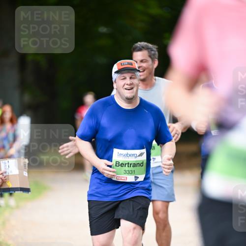 31.08.2025 - 21. Blankeneser Heldenlauf Dr. Thomas Lammeyer http://msf.ph/oto/8636744 31.08.2025 10:45:19 Laufen 3, 00, 3331 meine-sportfotos.de