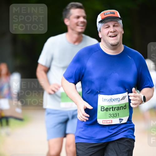 31.08.2025 - 21. Blankeneser Heldenlauf Dr. Thomas Lammeyer http://msf.ph/oto/8636754 31.08.2025 10:45:20 Laufen 3331 meine-sportfotos.de