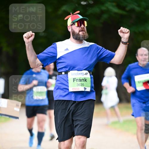 31.08.2025 - 21. Blankeneser Heldenlauf Dr. Thomas Lammeyer http://msf.ph/oto/8636773 31.08.2025 10:45:38 Laufen 3635 meine-sportfotos.de