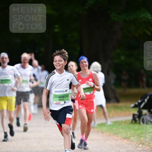 31.08.2025 - 21. Blankeneser Heldenlauf Dr. Thomas Lammeyer http://msf.ph/oto/8636795 31.08.2025 10:45:45 Laufen 3681 meine-sportfotos.de