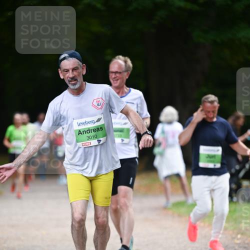 31.08.2025 - 21. Blankeneser Heldenlauf Dr. Thomas Lammeyer http://msf.ph/oto/8636817 31.08.2025 10:45:50 Laufen 3010, 1733 meine-sportfotos.de