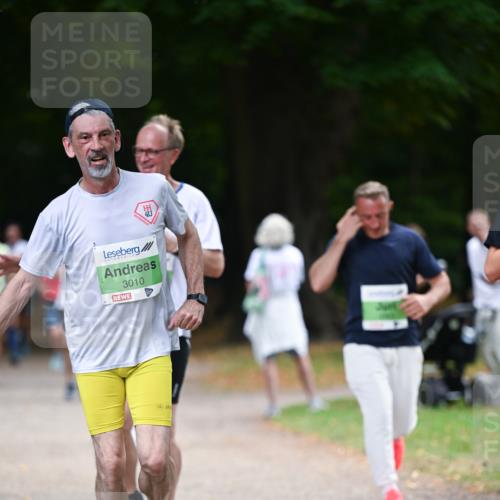 31.08.2025 - 21. Blankeneser Heldenlauf Dr. Thomas Lammeyer http://msf.ph/oto/8636819 31.08.2025 10:45:50 Laufen  meine-sportfotos.de