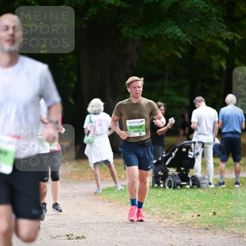 31.08.2025 - 21. Blankeneser Heldenlauf Dr. Thomas Lammeyer http://msf.ph/oto/8636841 31.08.2025 10:45:55 Laufen 3375 meine-sportfotos.de