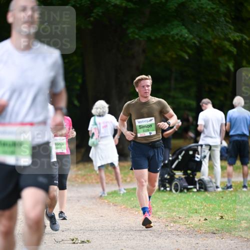 31.08.2025 - 21. Blankeneser Heldenlauf Dr. Thomas Lammeyer http://msf.ph/oto/8636842 31.08.2025 10:45:55 Laufen 3183, 3375 meine-sportfotos.de