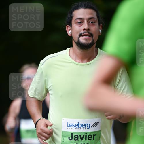 31.08.2025 - 21. Blankeneser Heldenlauf Dr. Thomas Lammeyer http://msf.ph/oto/8636865 31.08.2025 10:46:01 Laufen 3498 meine-sportfotos.de