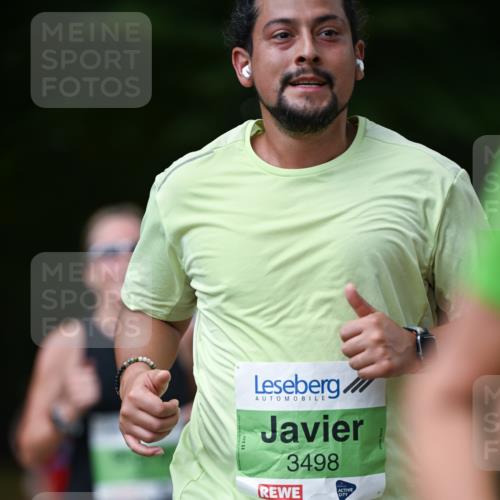 31.08.2025 - 21. Blankeneser Heldenlauf Dr. Thomas Lammeyer http://msf.ph/oto/8636866 31.08.2025 10:46:01 Laufen 3498 meine-sportfotos.de