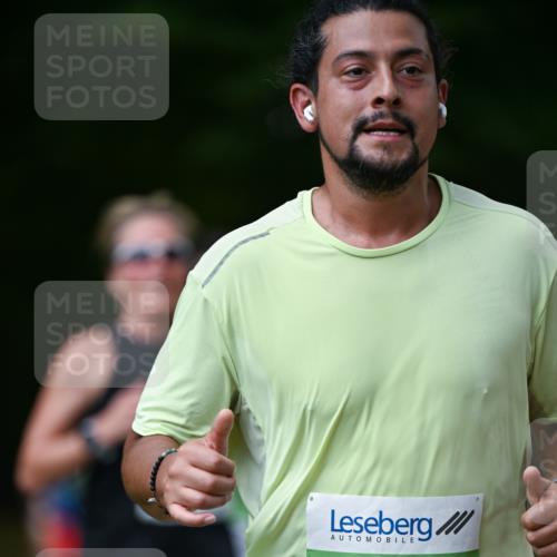 31.08.2025 - 21. Blankeneser Heldenlauf Dr. Thomas Lammeyer http://msf.ph/oto/8636867 31.08.2025 10:46:01 Laufen 3498 meine-sportfotos.de
