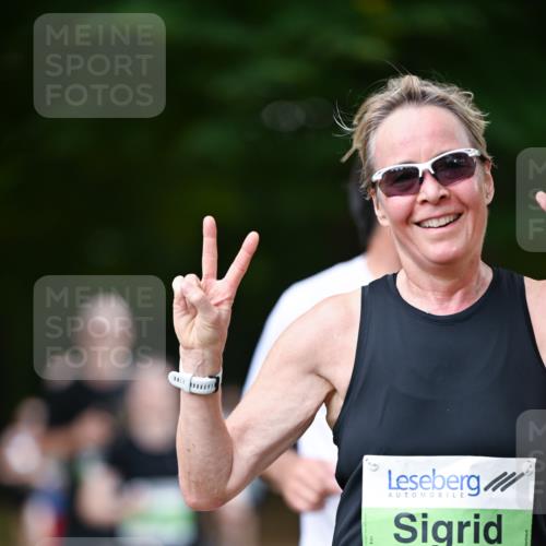 31.08.2025 - 21. Blankeneser Heldenlauf Dr. Thomas Lammeyer http://msf.ph/oto/8636872 31.08.2025 10:46:02 Laufen 3427 meine-sportfotos.de