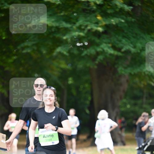 31.08.2025 - 21. Blankeneser Heldenlauf Dr. Thomas Lammeyer http://msf.ph/oto/8636877 31.08.2025 10:46:04 Laufen 3164 meine-sportfotos.de