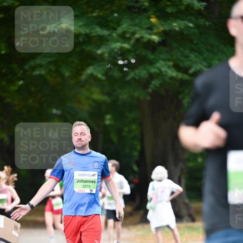 31.08.2025 - 21. Blankeneser Heldenlauf Dr. Thomas Lammeyer http://msf.ph/oto/8636891 31.08.2025 10:46:07 Laufen 3273 meine-sportfotos.de