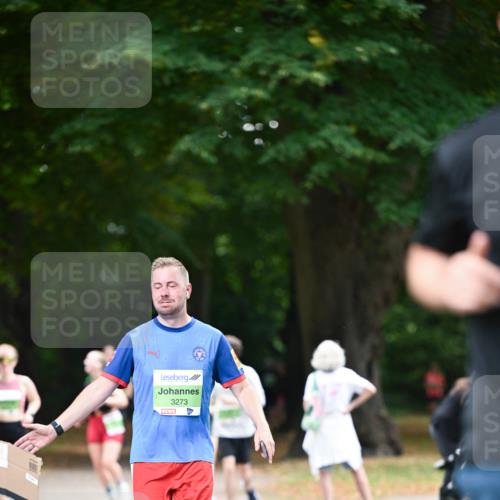 31.08.2025 - 21. Blankeneser Heldenlauf Dr. Thomas Lammeyer http://msf.ph/oto/8636892 31.08.2025 10:46:07 Laufen 3273 meine-sportfotos.de