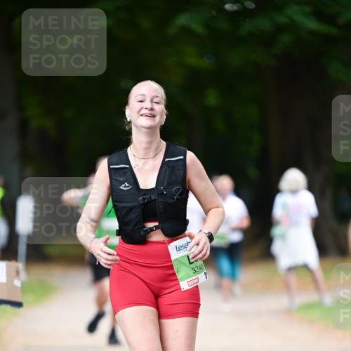 31.08.2025 - 21. Blankeneser Heldenlauf Dr. Thomas Lammeyer http://msf.ph/oto/8636921 31.08.2025 10:46:16 Laufen 3248 meine-sportfotos.de