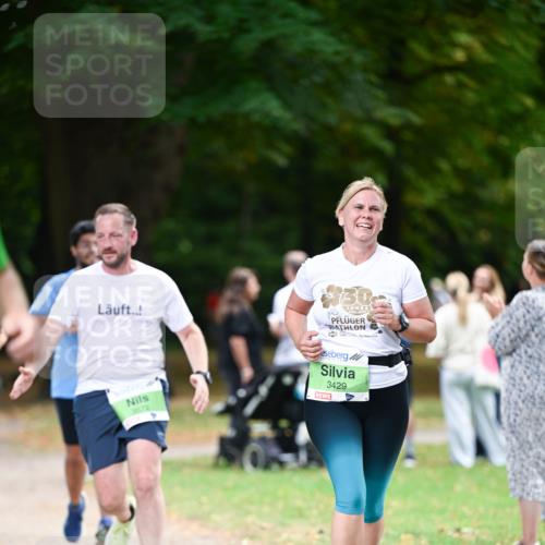 31.08.2025 - 21. Blankeneser Heldenlauf Dr. Thomas Lammeyer http://msf.ph/oto/8636952 31.08.2025 10:46:22 Laufen 3572, 30, 3429, 4 meine-sportfotos.de