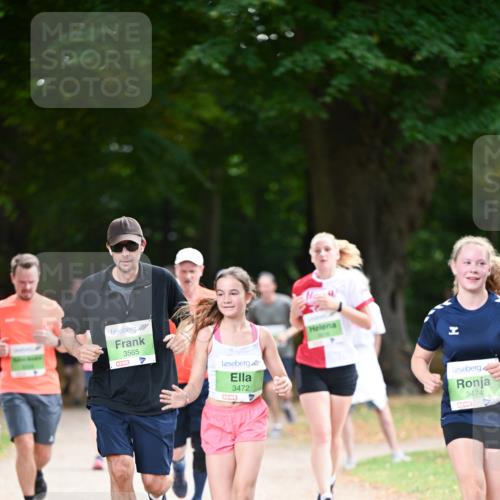 31.08.2025 - 21. Blankeneser Heldenlauf Dr. Thomas Lammeyer http://msf.ph/oto/8636973 31.08.2025 10:46:29 Laufen 3565, 3472, 3474 meine-sportfotos.de