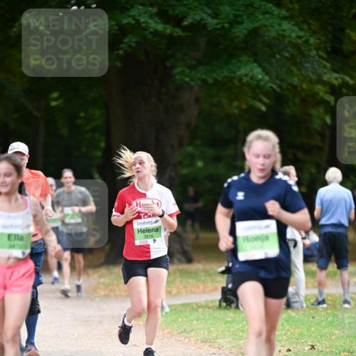 31.08.2025 - 21. Blankeneser Heldenlauf Dr. Thomas Lammeyer http://msf.ph/oto/8636975 31.08.2025 10:46:30 Laufen 3516 meine-sportfotos.de