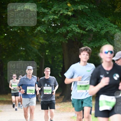 31.08.2025 - 21. Blankeneser Heldenlauf Dr. Thomas Lammeyer http://msf.ph/oto/8637019 31.08.2025 10:46:40 Laufen 3128, 3530 meine-sportfotos.de