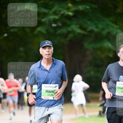 31.08.2025 - 21. Blankeneser Heldenlauf Dr. Thomas Lammeyer http://msf.ph/oto/8637037 31.08.2025 10:46:44 Laufen 3128, 35 meine-sportfotos.de