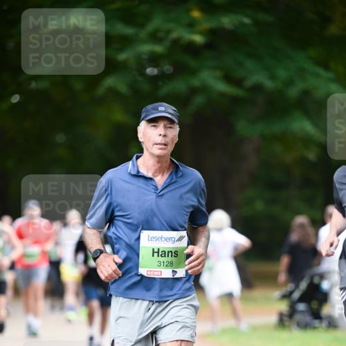 31.08.2025 - 21. Blankeneser Heldenlauf Dr. Thomas Lammeyer http://msf.ph/oto/8637039 31.08.2025 10:46:44 Laufen 3128 meine-sportfotos.de