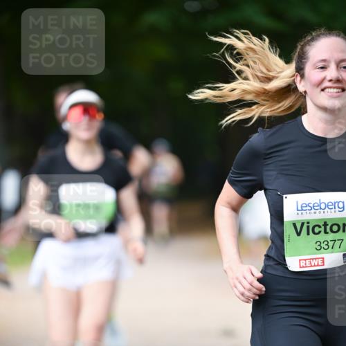 31.08.2025 - 21. Blankeneser Heldenlauf Dr. Thomas Lammeyer http://msf.ph/oto/8637102 31.08.2025 10:46:59 Laufen 3377 meine-sportfotos.de