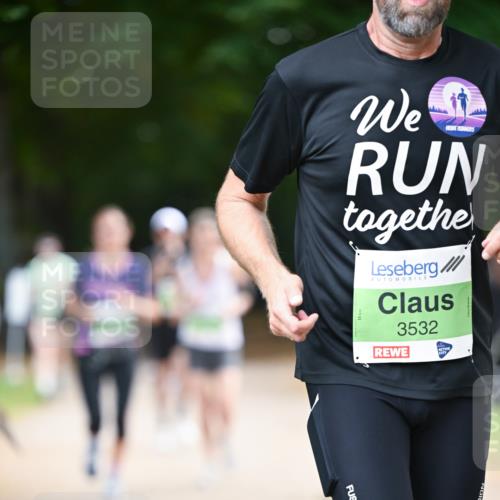 31.08.2025 - 21. Blankeneser Heldenlauf Dr. Thomas Lammeyer http://msf.ph/oto/8637111 31.08.2025 10:47:02 Laufen 3532 meine-sportfotos.de