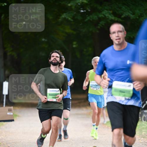 31.08.2025 - 21. Blankeneser Heldenlauf Dr. Thomas Lammeyer http://msf.ph/oto/8637203 31.08.2025 10:47:21 Laufen 3693 meine-sportfotos.de