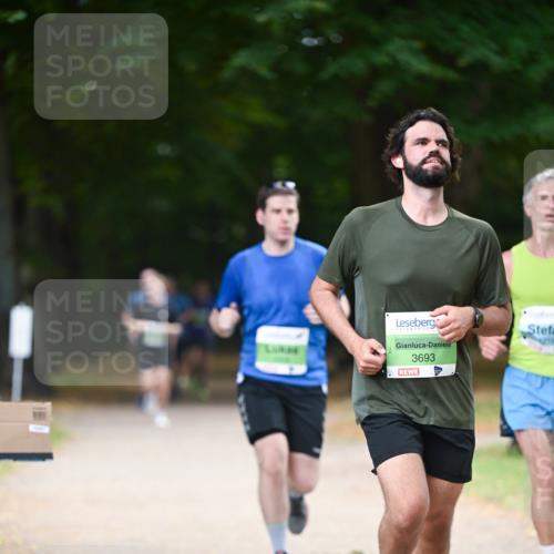 31.08.2025 - 21. Blankeneser Heldenlauf Dr. Thomas Lammeyer http://msf.ph/oto/8637210 31.08.2025 10:47:22 Laufen 3693 meine-sportfotos.de