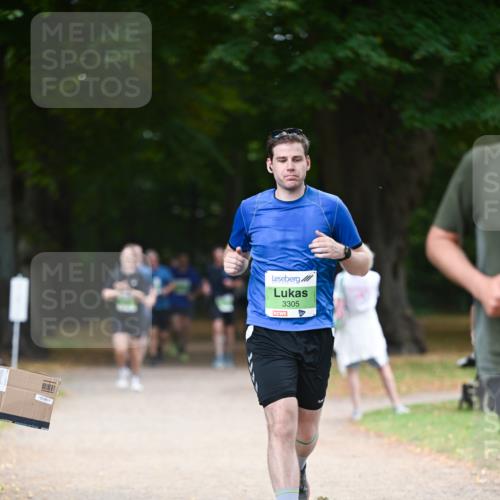 31.08.2025 - 21. Blankeneser Heldenlauf Dr. Thomas Lammeyer http://msf.ph/oto/8637213 31.08.2025 10:47:23 Laufen 3305 meine-sportfotos.de