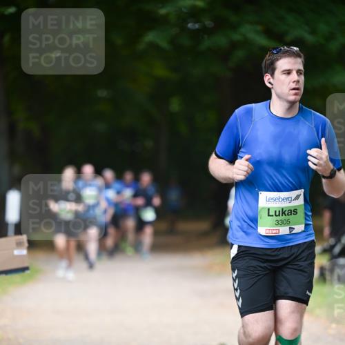31.08.2025 - 21. Blankeneser Heldenlauf Dr. Thomas Lammeyer http://msf.ph/oto/8637223 31.08.2025 10:47:24 Laufen 3305 meine-sportfotos.de