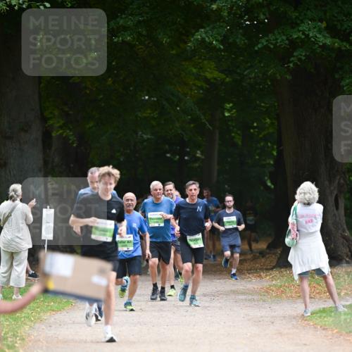 31.08.2025 - 21. Blankeneser Heldenlauf Dr. Thomas Lammeyer http://msf.ph/oto/8637231 31.08.2025 10:47:27 Laufen 3408 meine-sportfotos.de
