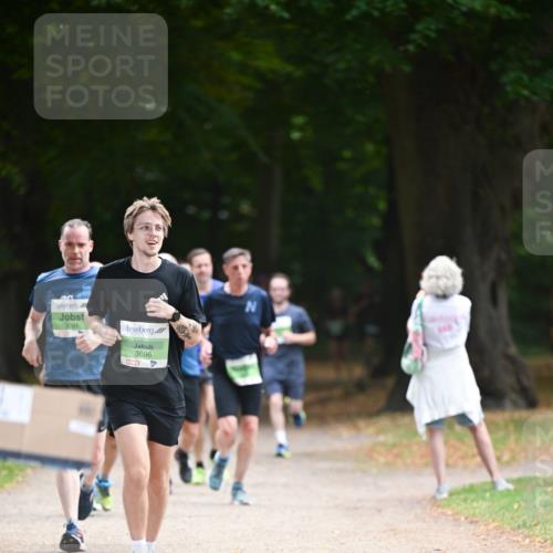 31.08.2025 - 21. Blankeneser Heldenlauf Dr. Thomas Lammeyer http://msf.ph/oto/8637236 31.08.2025 10:47:29 Laufen 20, 3091, 3696 meine-sportfotos.de
