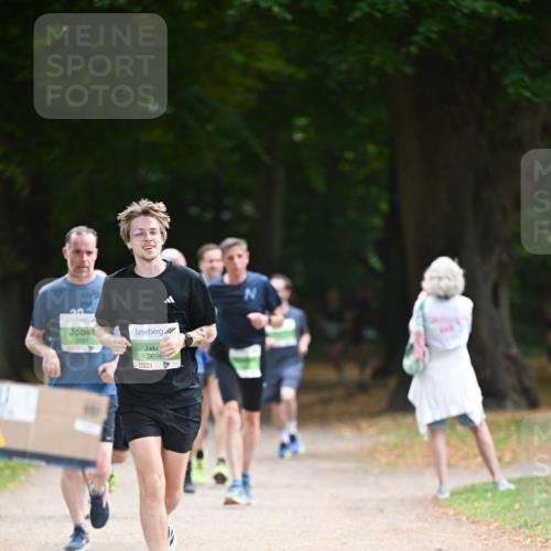 31.08.2025 - 21. Blankeneser Heldenlauf Dr. Thomas Lammeyer http://msf.ph/oto/8637237 31.08.2025 10:47:29 Laufen 20, 3091, 3696 meine-sportfotos.de
