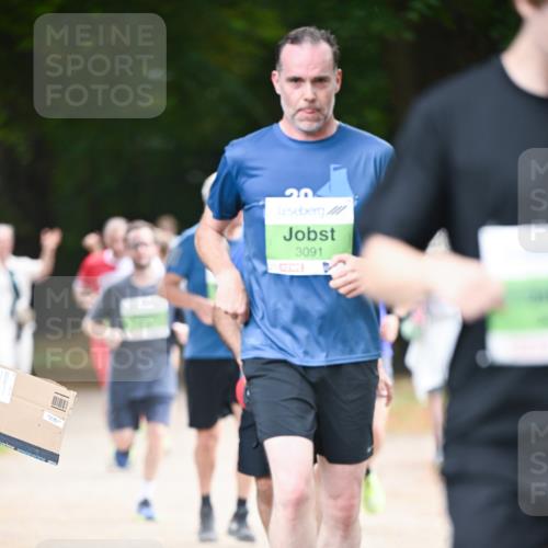 31.08.2025 - 21. Blankeneser Heldenlauf Dr. Thomas Lammeyer http://msf.ph/oto/8637253 31.08.2025 10:47:33 Laufen 20, 3091 meine-sportfotos.de