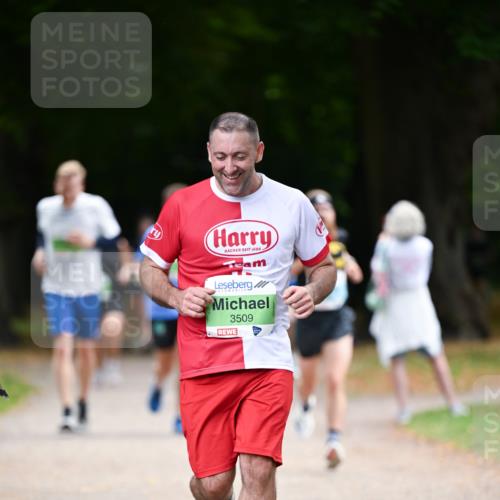 31.08.2025 - 21. Blankeneser Heldenlauf Dr. Thomas Lammeyer http://msf.ph/oto/8637292 31.08.2025 10:47:40 Laufen 1688, 3509 meine-sportfotos.de