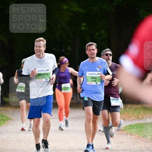 31.08.2025 - 21. Blankeneser Heldenlauf Dr. Thomas Lammeyer http://msf.ph/oto/8637302 31.08.2025 10:47:43 Laufen 3097, 3098, 4251 meine-sportfotos.de
