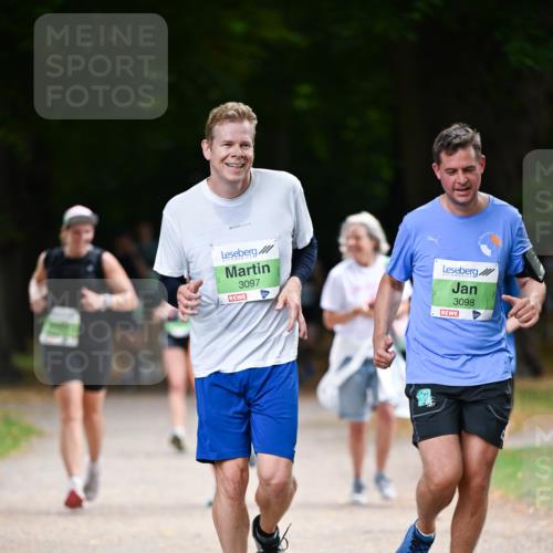 31.08.2025 - 21. Blankeneser Heldenlauf Dr. Thomas Lammeyer http://msf.ph/oto/8637311 31.08.2025 10:47:44 Laufen 3097, 3098 meine-sportfotos.de