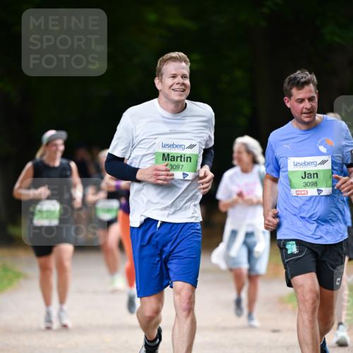 31.08.2025 - 21. Blankeneser Heldenlauf Dr. Thomas Lammeyer http://msf.ph/oto/8637313 31.08.2025 10:47:45 Laufen 3097, 3098 meine-sportfotos.de