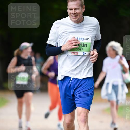 31.08.2025 - 21. Blankeneser Heldenlauf Dr. Thomas Lammeyer http://msf.ph/oto/8637324 31.08.2025 10:47:46 Laufen 3097 meine-sportfotos.de