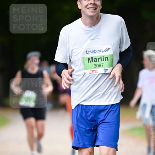 31.08.2025 - 21. Blankeneser Heldenlauf Dr. Thomas Lammeyer http://msf.ph/oto/8637328 31.08.2025 10:47:47 Laufen 3097 meine-sportfotos.de