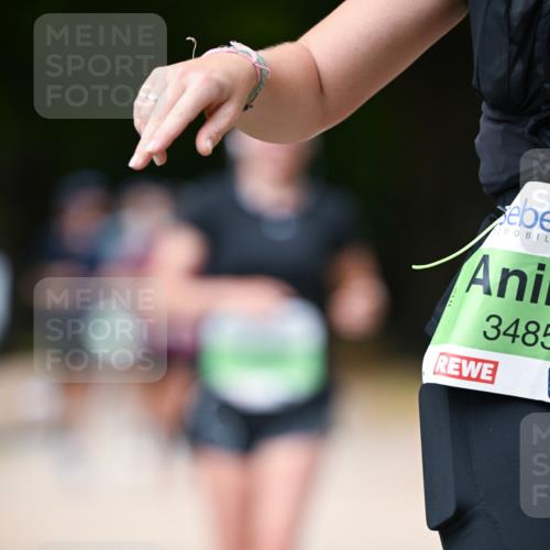 31.08.2025 - 21. Blankeneser Heldenlauf Dr. Thomas Lammeyer http://msf.ph/oto/8637356 31.08.2025 10:47:52 Laufen 3485 meine-sportfotos.de