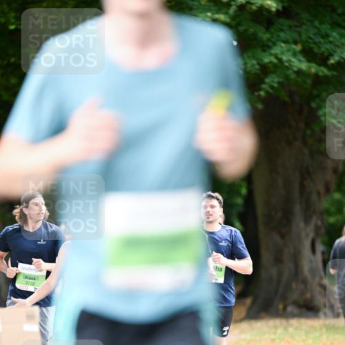 31.08.2025 - 21. Blankeneser Heldenlauf Dr. Thomas Lammeyer http://msf.ph/oto/8637380 31.08.2025 10:48:00 Laufen 3732 meine-sportfotos.de