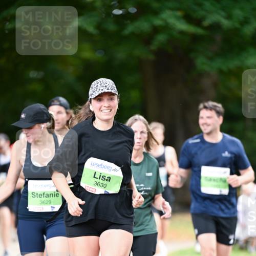 31.08.2025 - 21. Blankeneser Heldenlauf Dr. Thomas Lammeyer http://msf.ph/oto/8637388 31.08.2025 10:48:03 Laufen 3629, 3630 meine-sportfotos.de