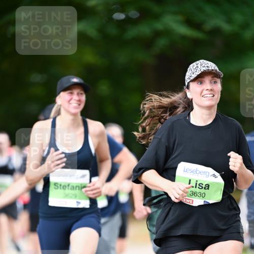 31.08.2025 - 21. Blankeneser Heldenlauf Dr. Thomas Lammeyer http://msf.ph/oto/8637391 31.08.2025 10:48:03 Laufen 3630 meine-sportfotos.de