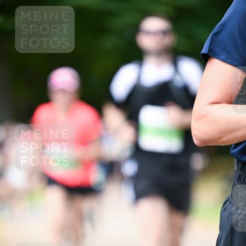 31.08.2025 - 21. Blankeneser Heldenlauf Dr. Thomas Lammeyer http://msf.ph/oto/8637419 31.08.2025 10:48:10 Laufen  meine-sportfotos.de