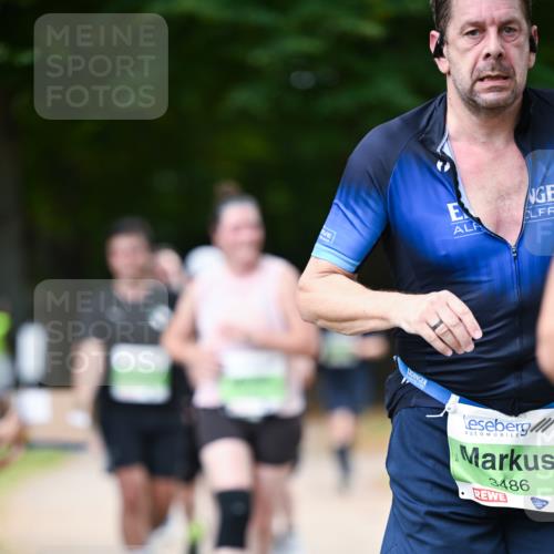 31.08.2025 - 21. Blankeneser Heldenlauf Dr. Thomas Lammeyer http://msf.ph/oto/8637440 31.08.2025 10:48:15 Laufen 3486 meine-sportfotos.de