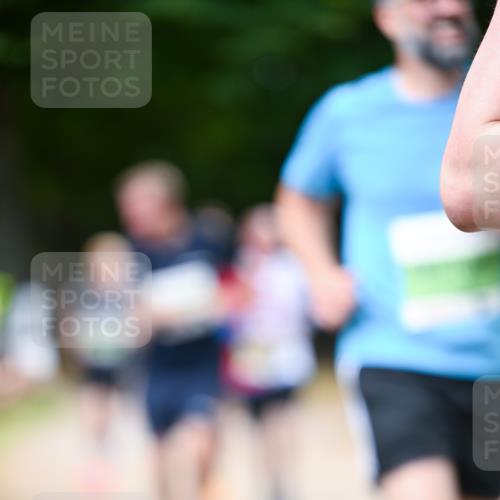31.08.2025 - 21. Blankeneser Heldenlauf Dr. Thomas Lammeyer http://msf.ph/oto/8637472 31.08.2025 10:48:21 Laufen  meine-sportfotos.de