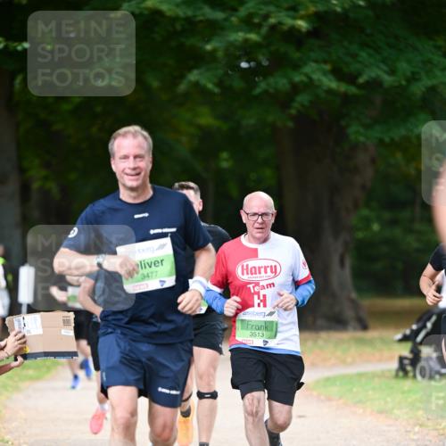 31.08.2025 - 21. Blankeneser Heldenlauf Dr. Thomas Lammeyer http://msf.ph/oto/8637473 31.08.2025 10:48:21 Laufen 3477, 688, 3513 meine-sportfotos.de