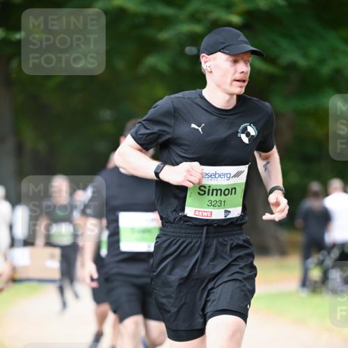 31.08.2025 - 21. Blankeneser Heldenlauf Dr. Thomas Lammeyer http://msf.ph/oto/8637501 31.08.2025 10:48:27 Laufen 3231 meine-sportfotos.de