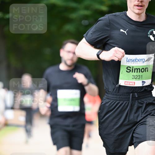 31.08.2025 - 21. Blankeneser Heldenlauf Dr. Thomas Lammeyer http://msf.ph/oto/8637506 31.08.2025 10:48:28 Laufen 3231 meine-sportfotos.de