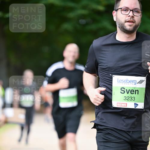 31.08.2025 - 21. Blankeneser Heldenlauf Dr. Thomas Lammeyer http://msf.ph/oto/8637513 31.08.2025 10:48:29 Laufen 3233 meine-sportfotos.de